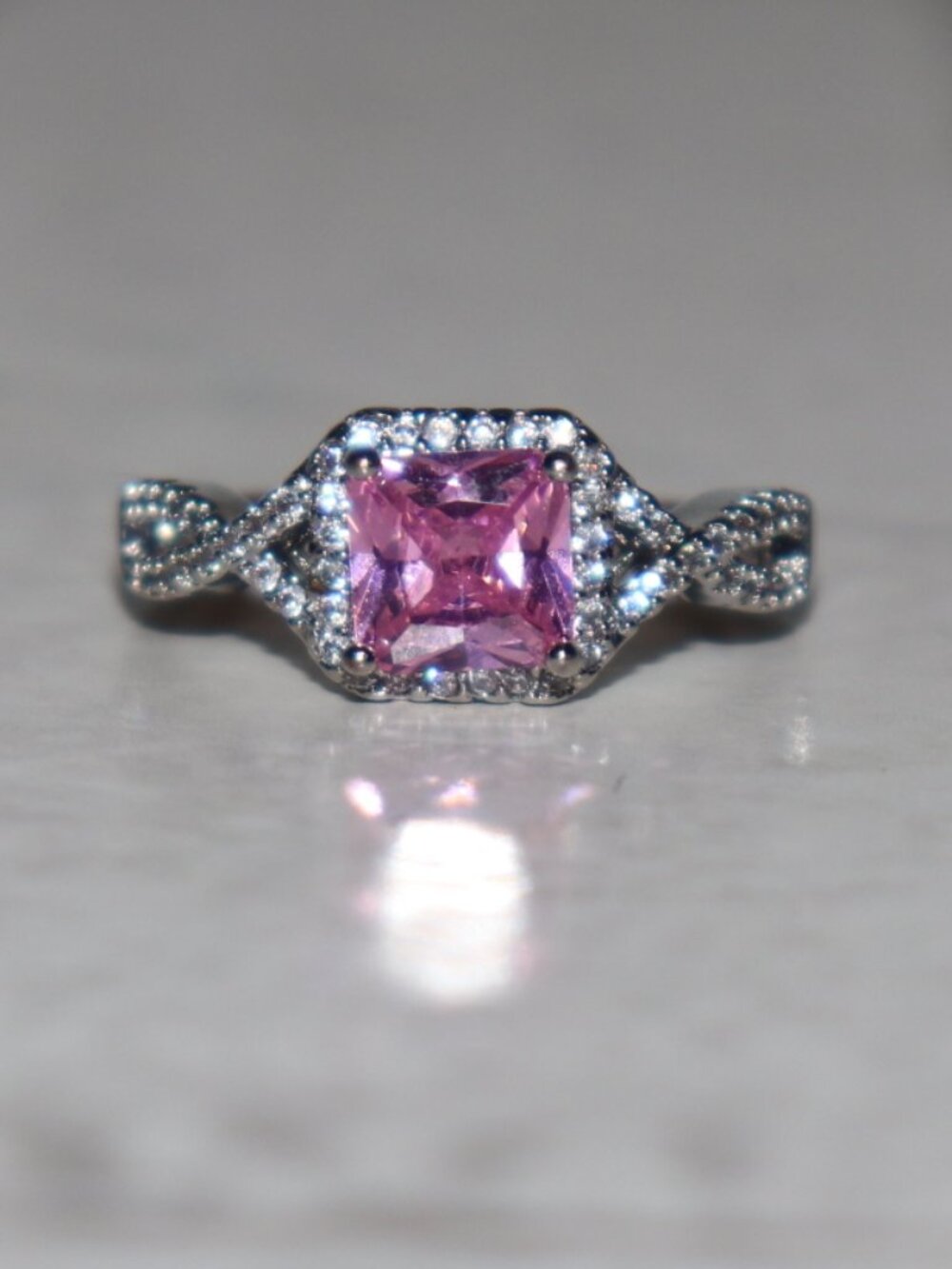 💗✨ Silver Pink Halo Ring · Size 9.5 · NWOT